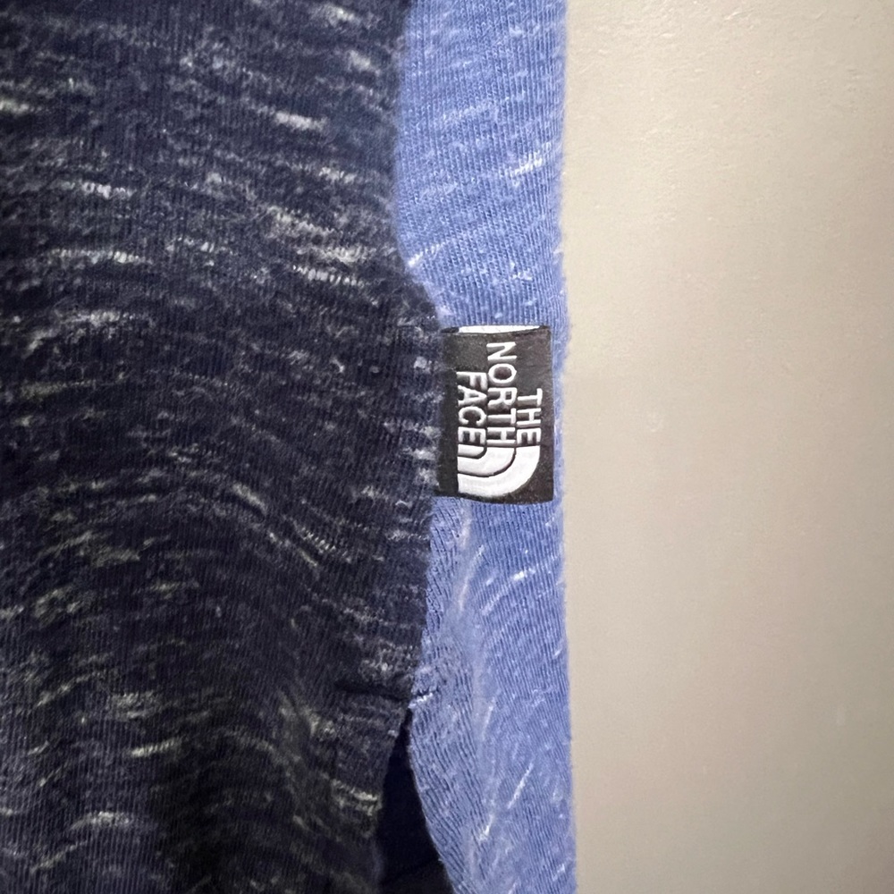 North Face Two-tone Blue Sleeveless Racerback Tank Size XL - Picture 5 of 9